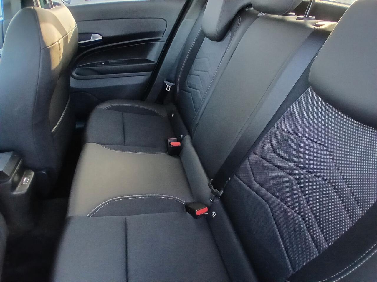 Jeep Avenger 1.2 Turbo 100 CV MHEV Altitude