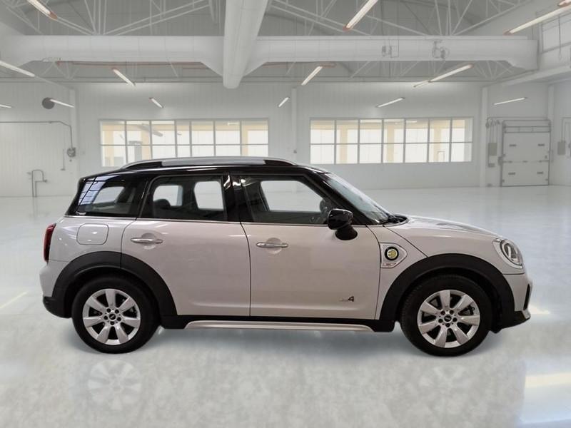 MINI COOPER SE COUNTRYMAN ALL4 Business autom.