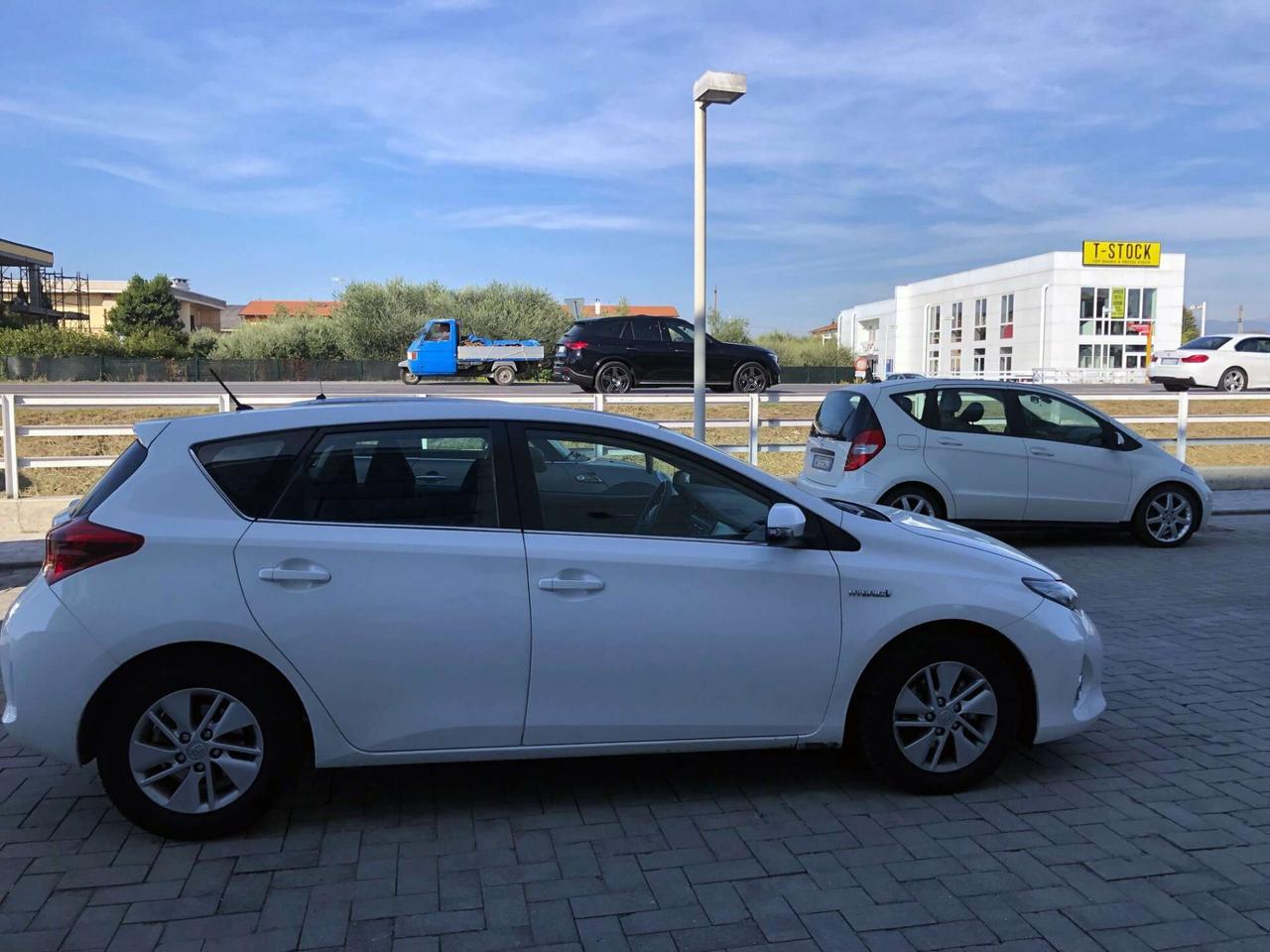 Toyota Auris Auris 5p 1.8h HYBRID Lounge