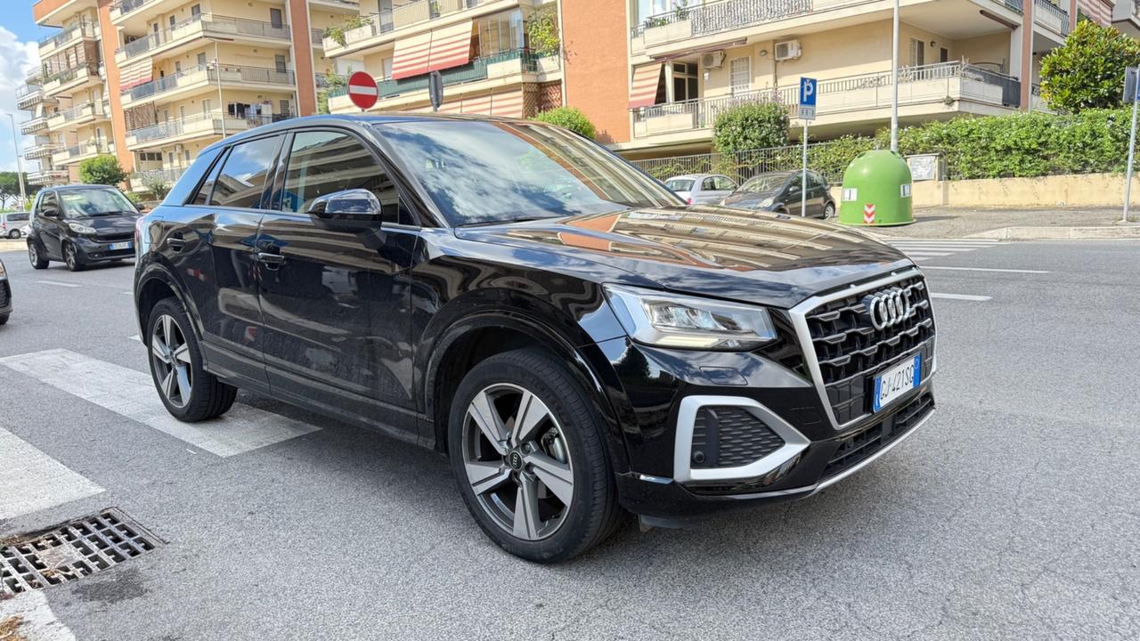Audi Q2 35 TFSI S tronic line Edition LED NAVI KAMERA PDC CERCHI 17 COCKPIT BLUETOOTH