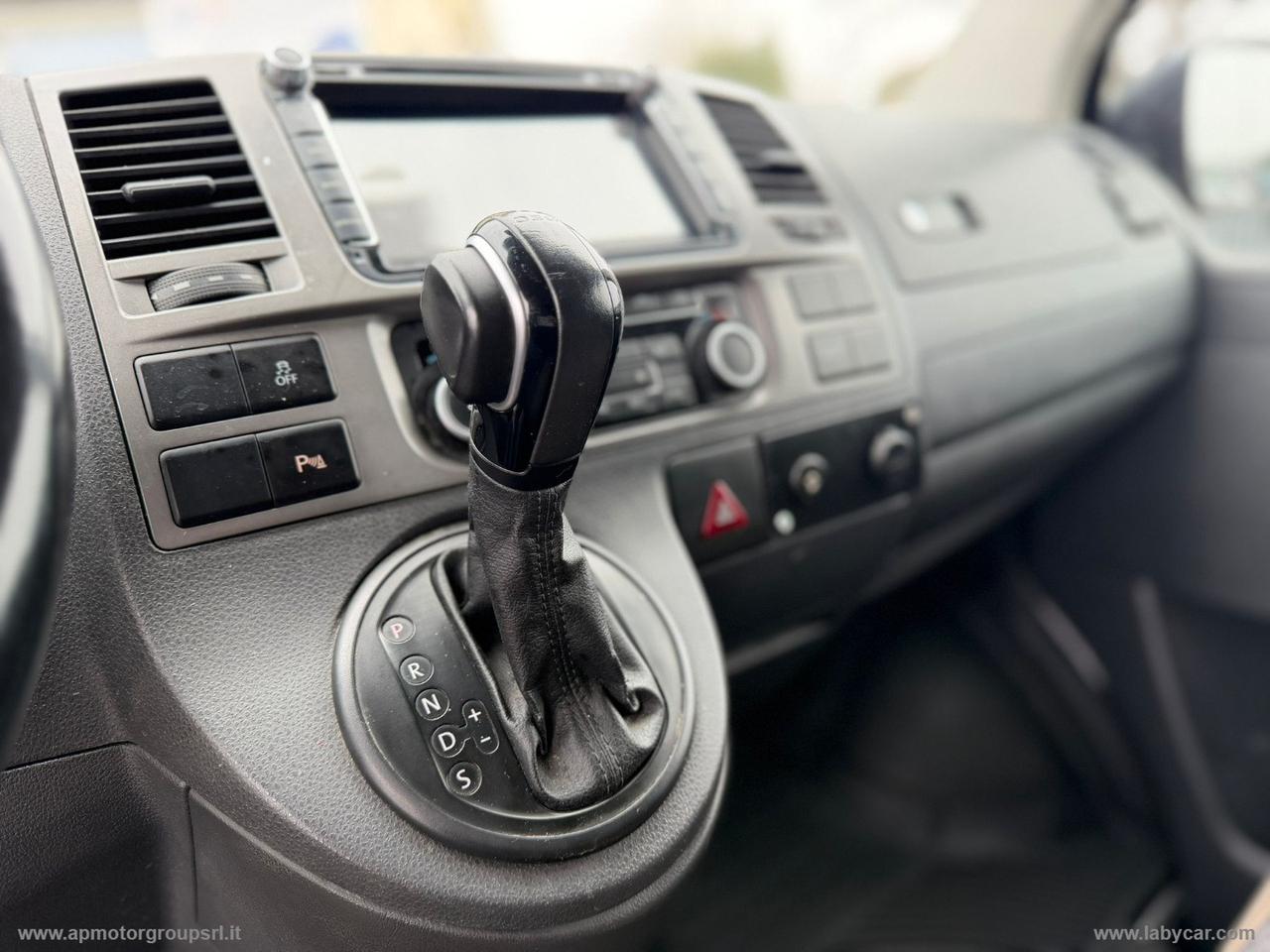 VOLKSWAGEN T5 CARAVELLE 2.0 BITDI 180CV 4M. PL 9 POSTI