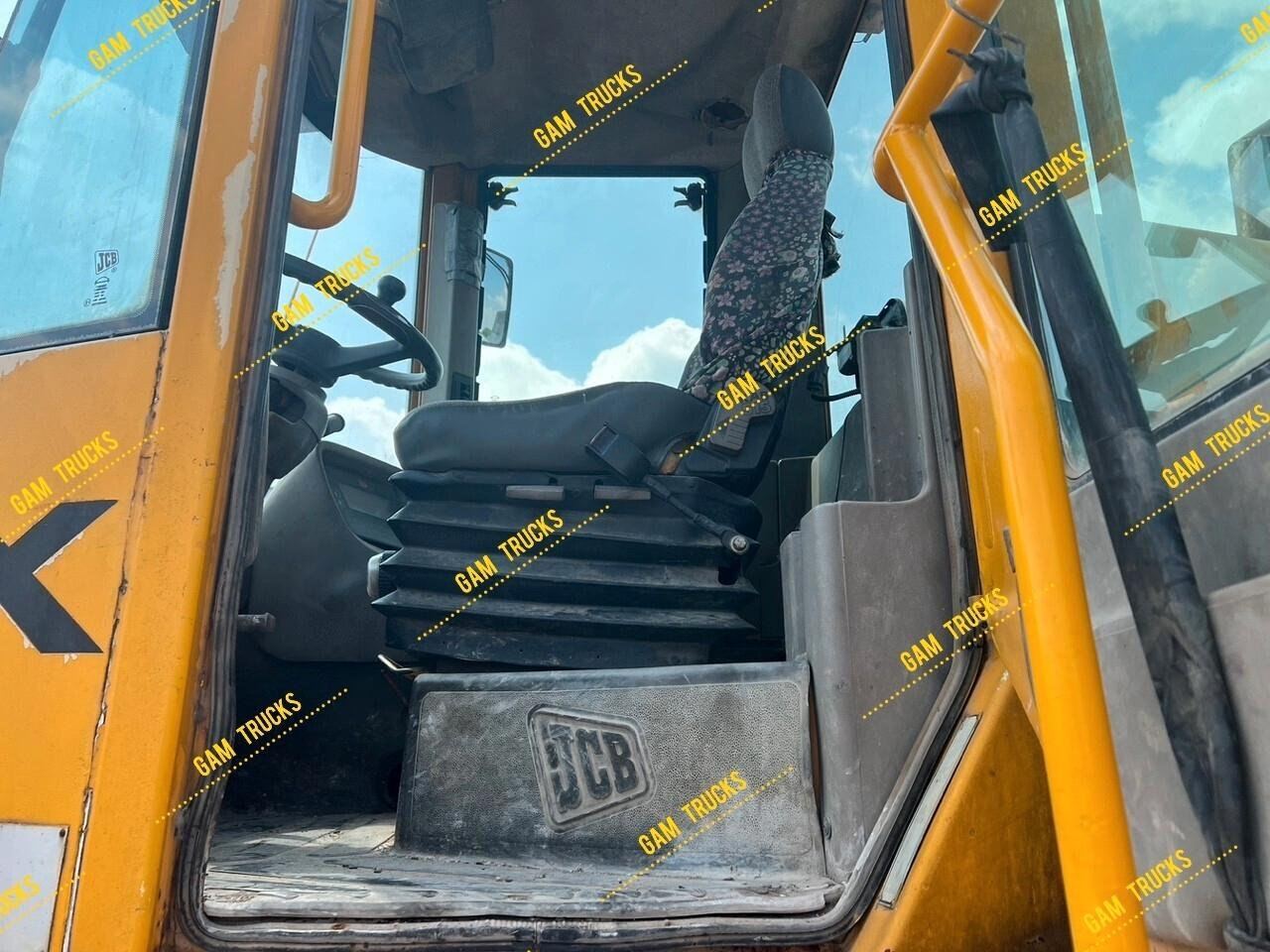 JCB 456 B pala gommata