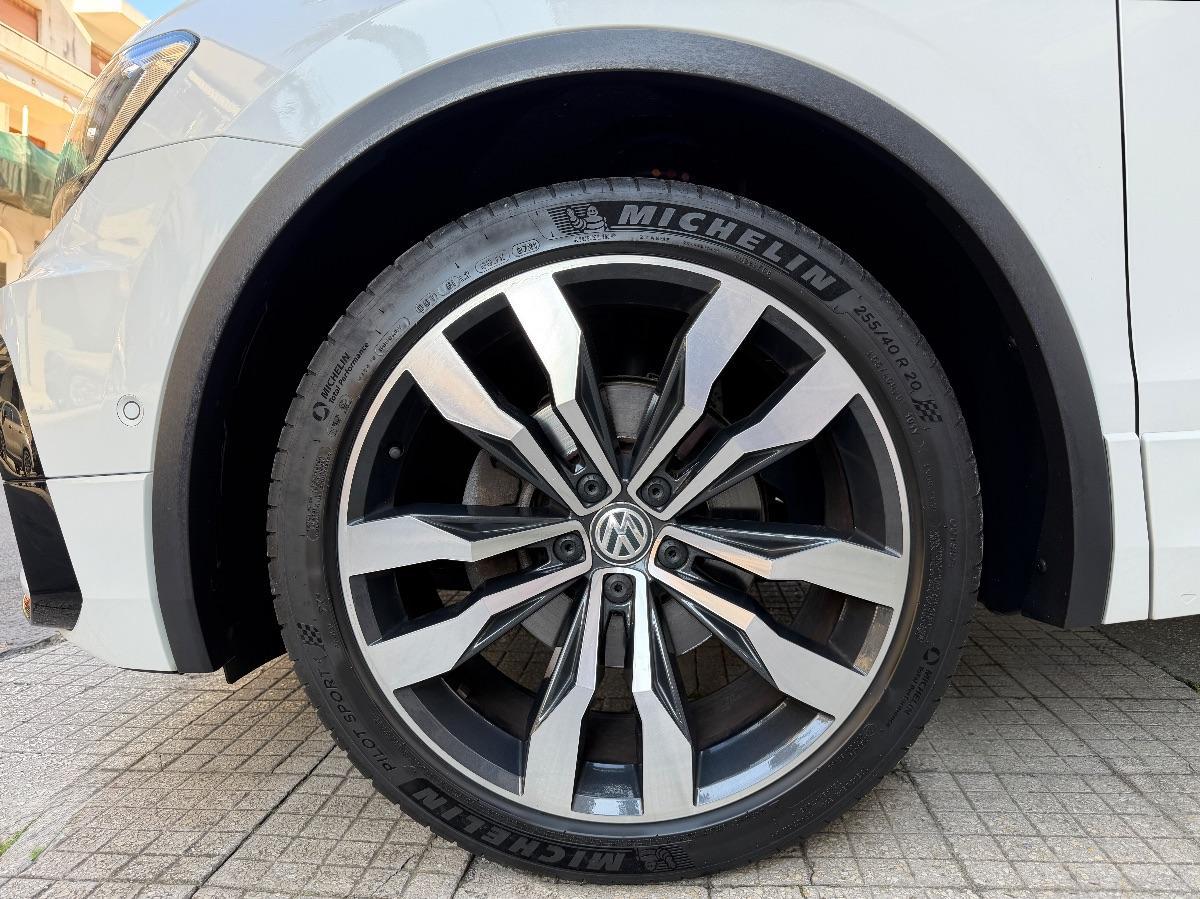 Volkswagen Tiguan R-Line 2.0 TDI 150CV