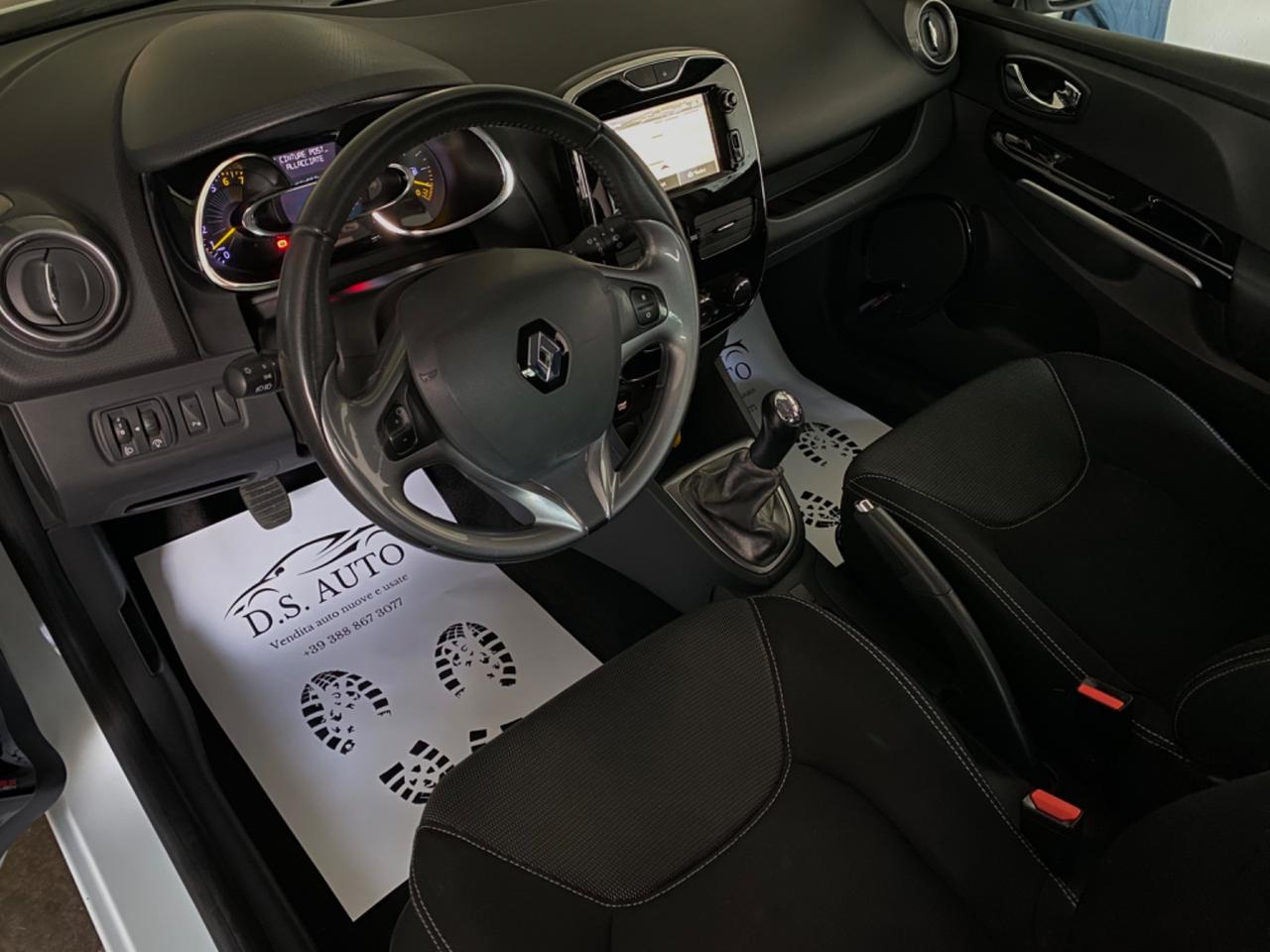 Renault Clio TCe 12V 90CV Ok Neopatentati unico proprietario
