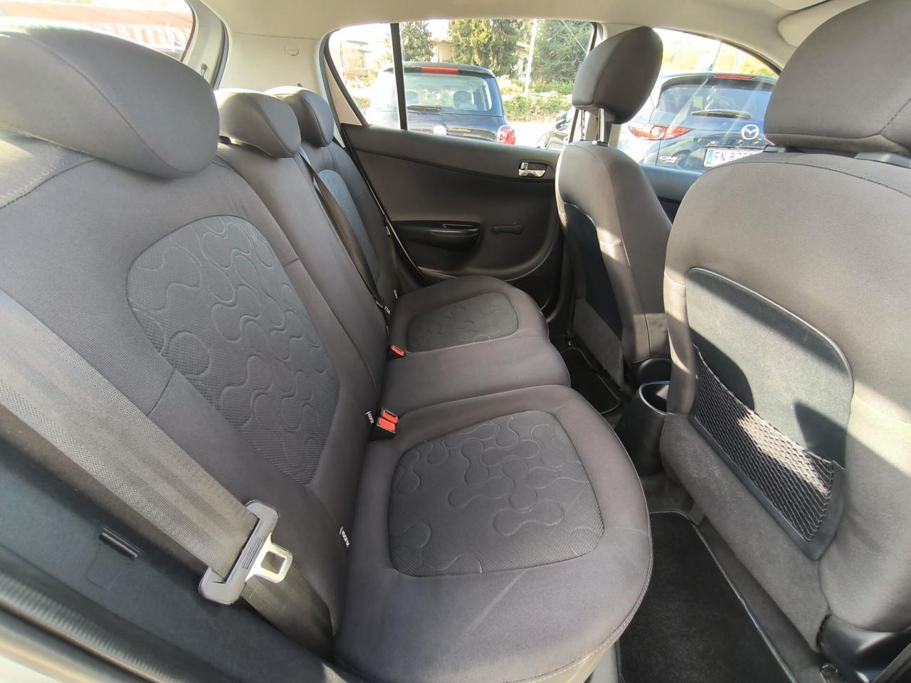 Hyundai i20 1.2 5p. BlueDrive GPL Comfort *NEOPATENTATI*