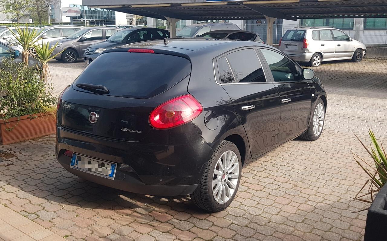 Fiat Bravo 1.4 T-jet 120 CV Emotion MOTORE CONSUMA OLIO