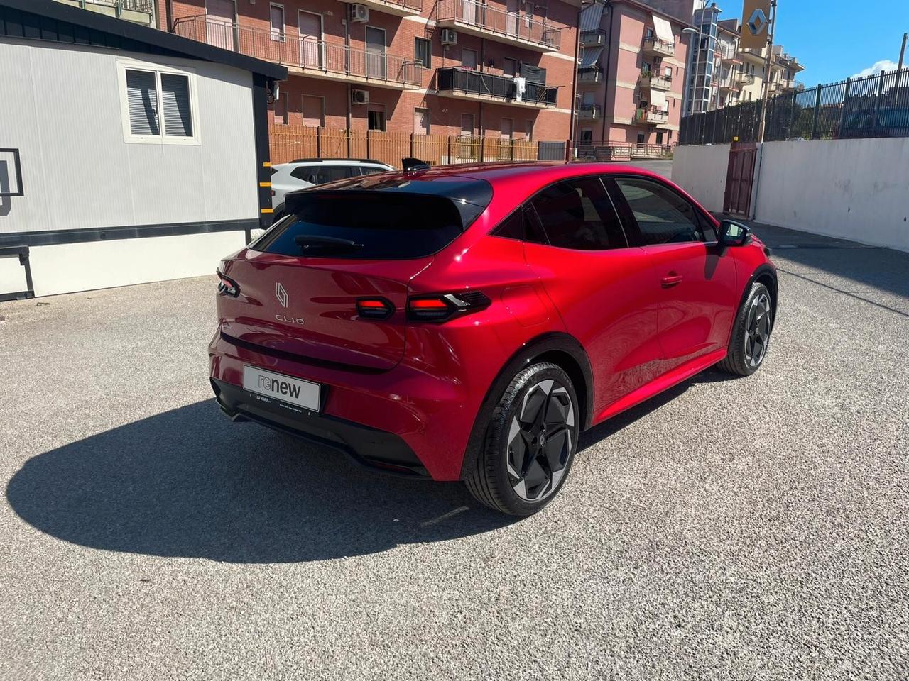 Renault Nuova Clio Techno ECO-G 120 EDC