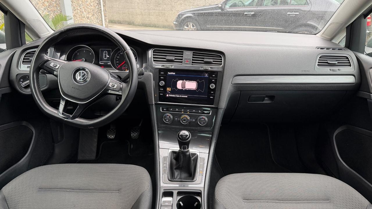 VW GOLF 1.6 TDI 110 CV EURO6B. BlueMotion Tech