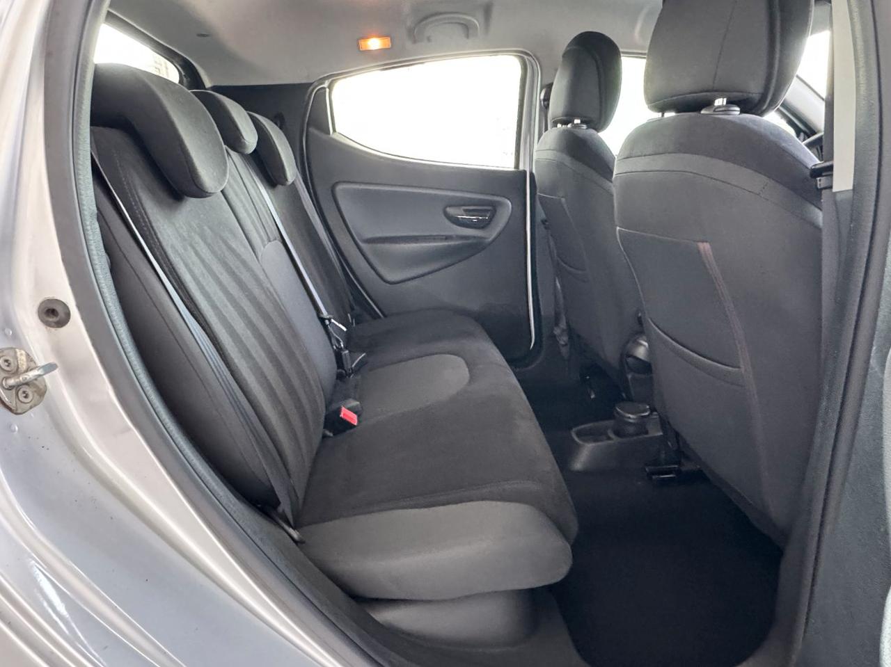 Lancia Ypsilon 5 Porte 1.2 69cv S&S Gold