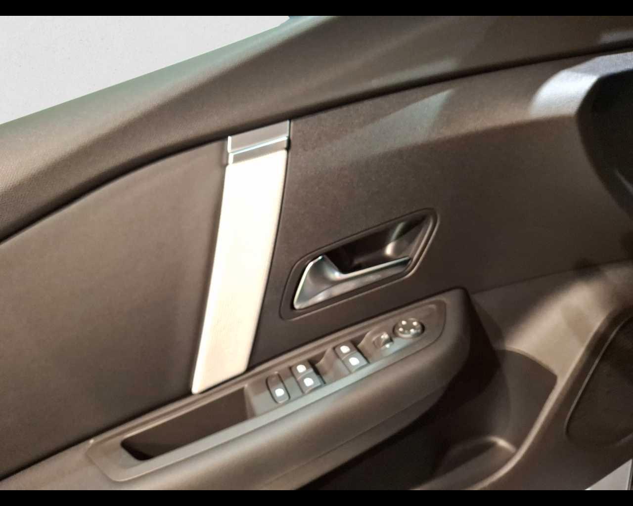 CITROEN Nuova C4 X Benzina 130 cv Automatico- MAX