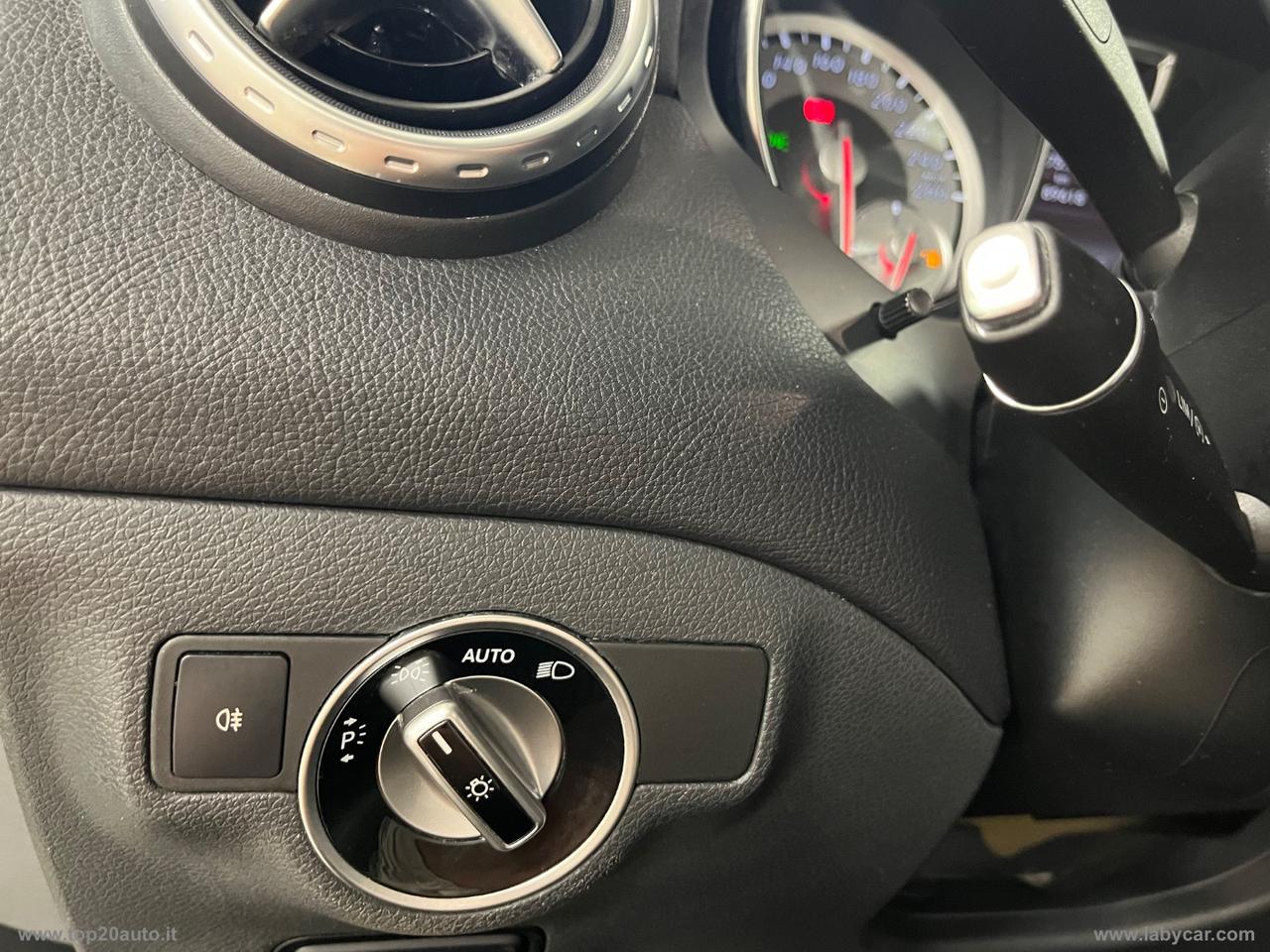 MERCEDES-BENZ GLA 200 CDI Automatic 4Matic Premium