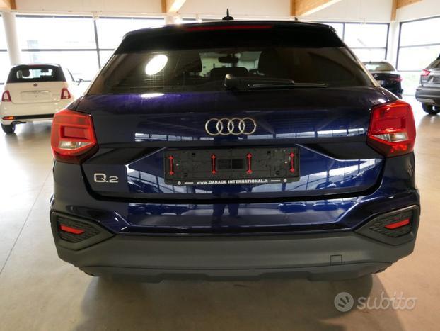 AUDI Q2 30 TFSI Business