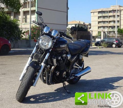 YAMAHA XJR 1300 1300