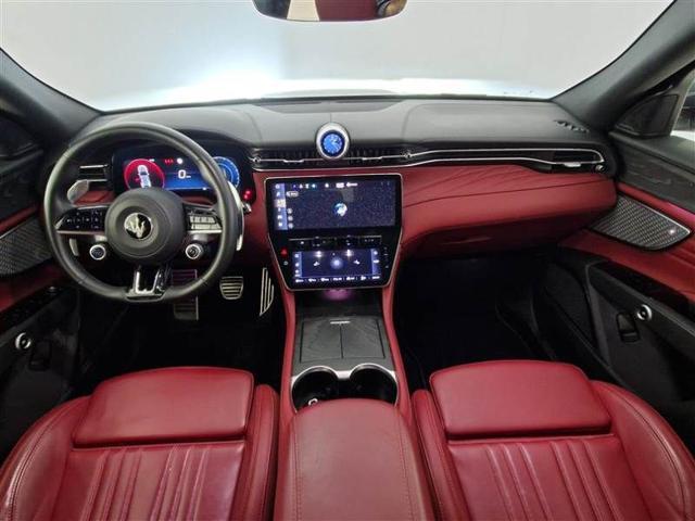 MASERATI Grecale MHEV 300 CV AWD GT