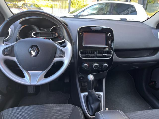 RENAULT Clio 1.2 75CV 5 porte Duel