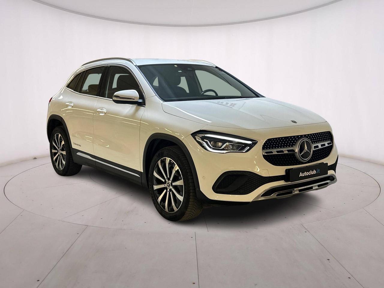 Mercedes GLA 200 d Sport 4matic