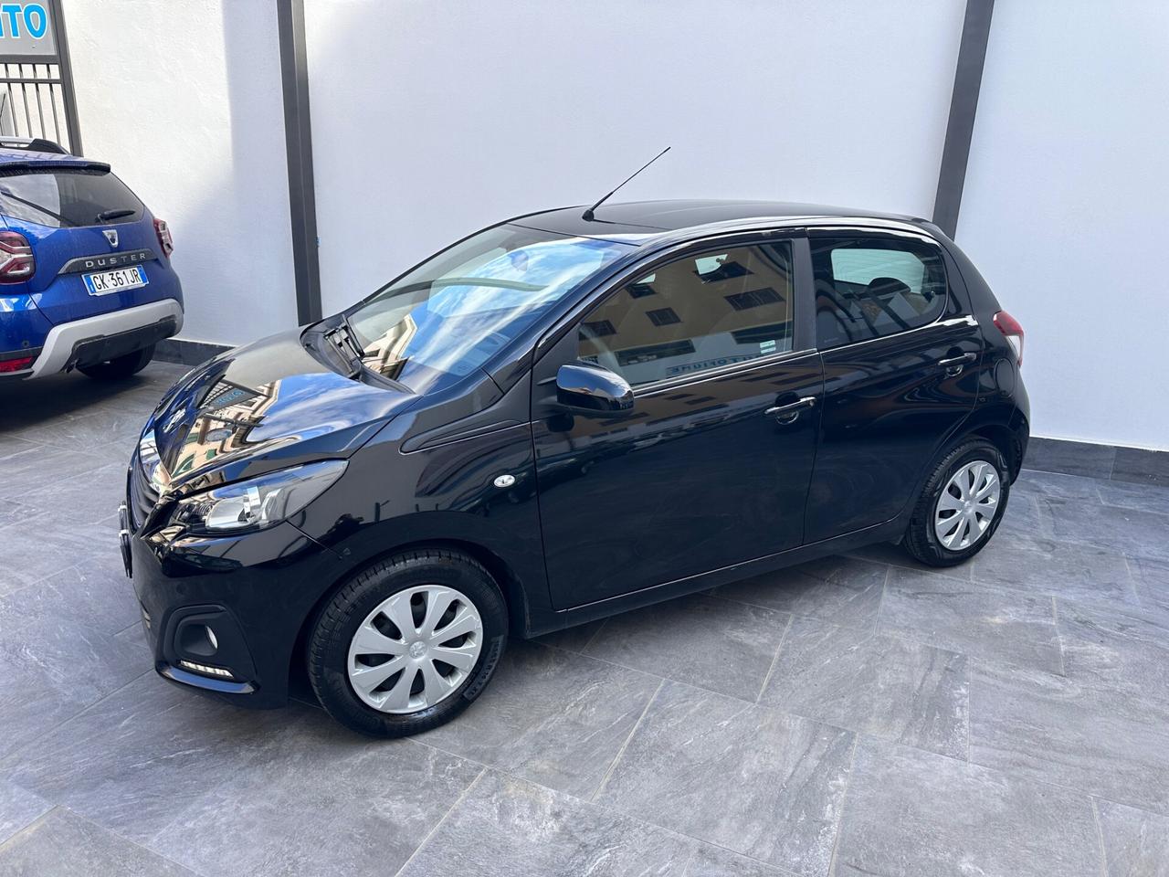 Peugeot 108 VTi 72 S&S 5 porte Allure