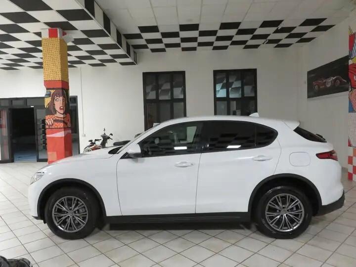 Alfa Romeo Stelvio 2.2 Turbodiesel 190 CV AT8 Q4 Business