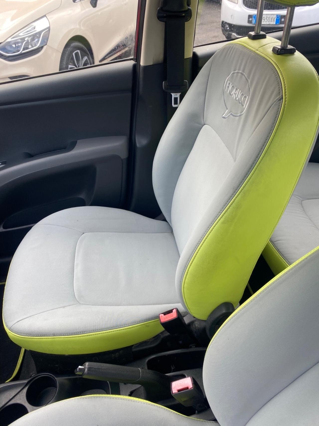 Hyundai i10 1.1 2011 Limited Edition TAGLIANDATA