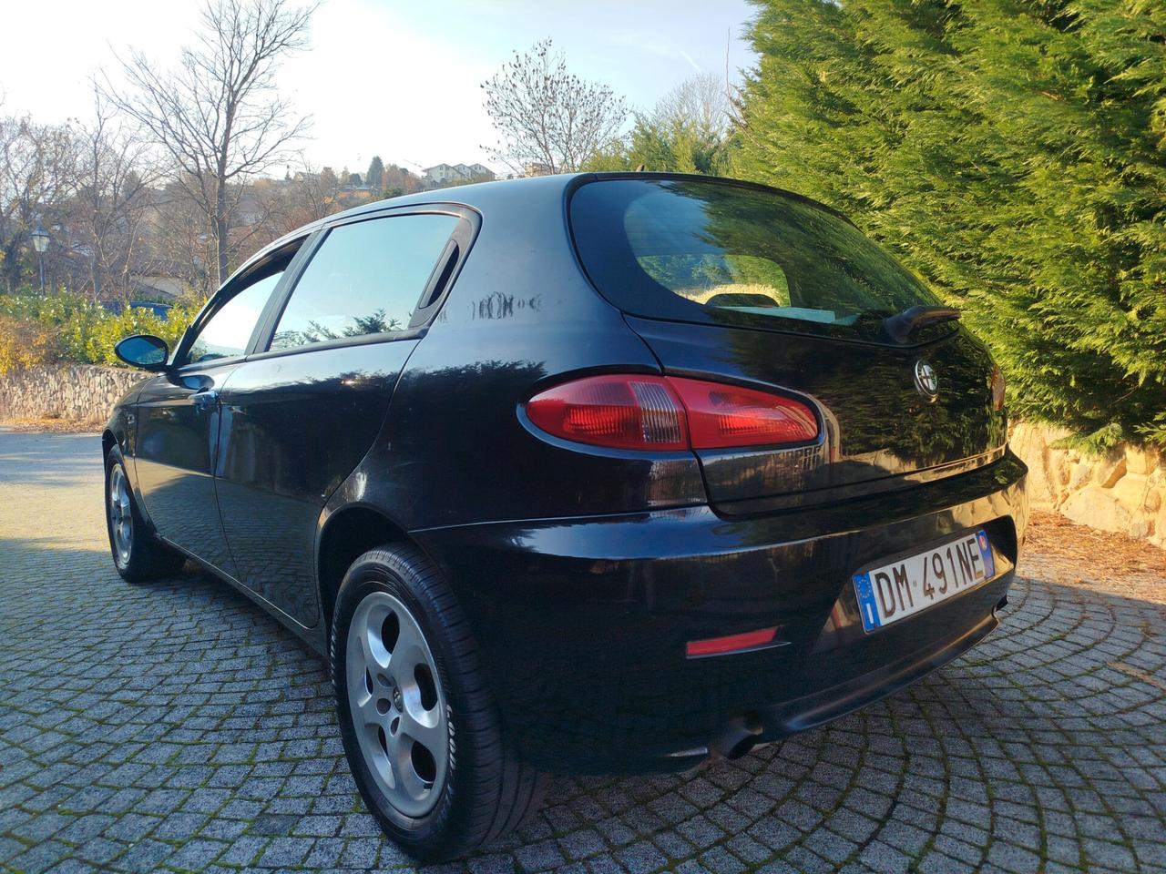 Alfa Romeo 147 Black line 5 porte GPL