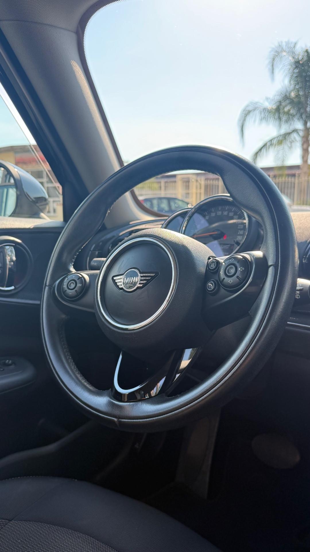 Mini Cooper D Clubman 2.0 SD Exclusive automatic