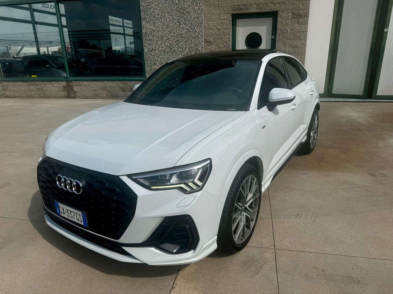 Audi Q3 45 TFSI quattro S tronic line edition