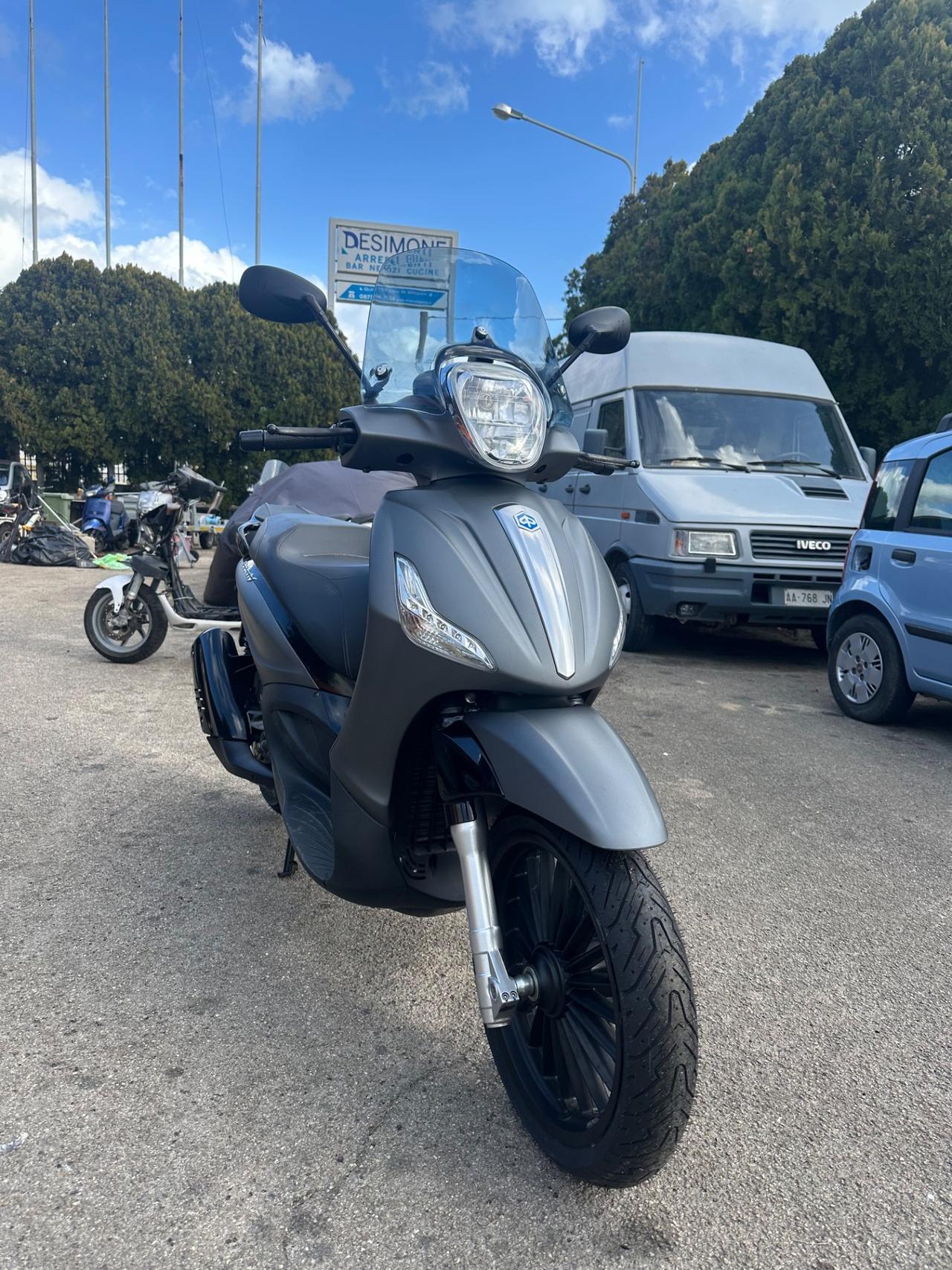 Piaggio Beverly 300 S