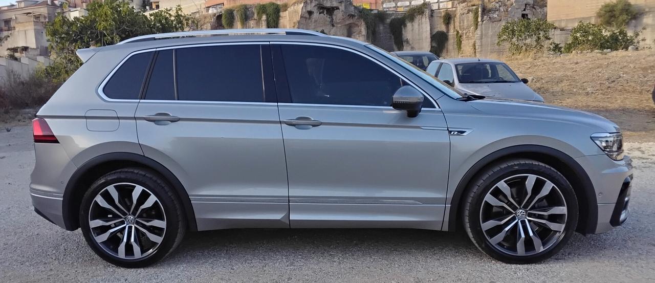 Volkswagen Tiguan 2.0 BiTDI SCR DSG 4MOTION Advanced BMT