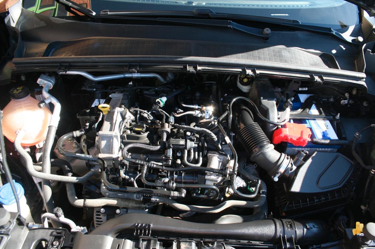 Ford Puma 1.0 EcoBoost Hybrid 125 CV S&S ST-Line