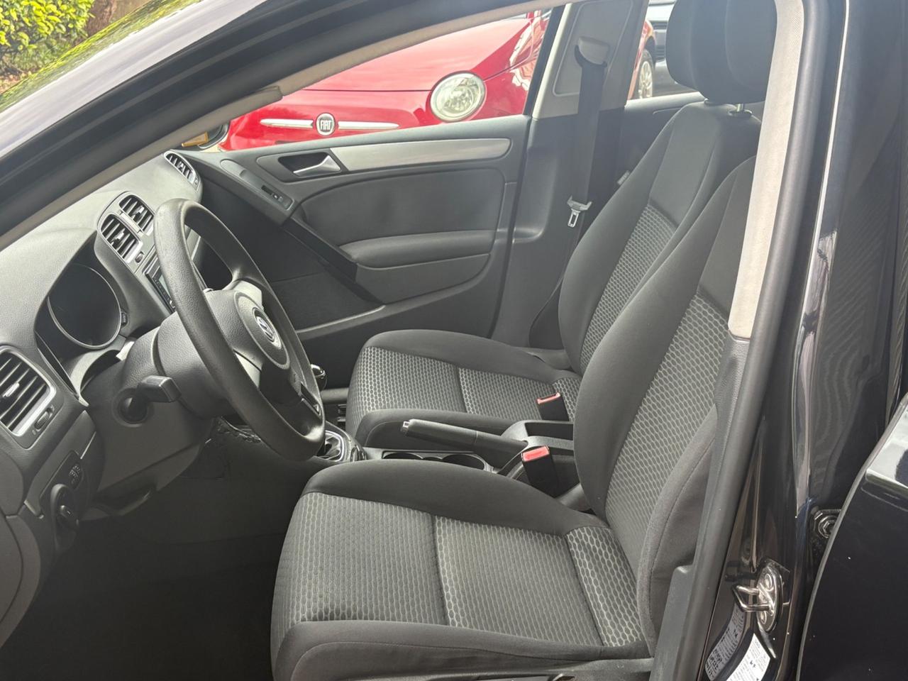 Volkswagen Golf 1.6 TDI DPF 5p. Sport Edition