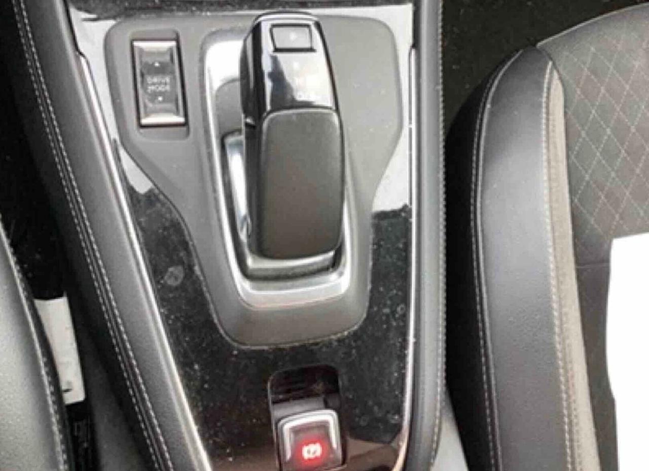 Opel Grandland X 1.6 Hybrid Plug-in aut. AWD Elegance 300CV