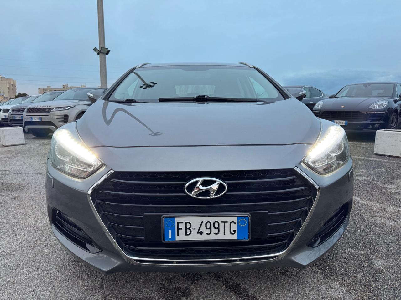 Hyundai i40 Wagon 1.7 CRDi 141 CV 7DCT Style