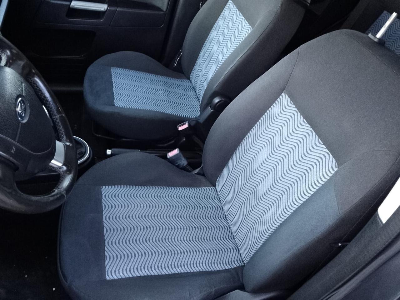 Ford Fusion 1.4 TDCi 5p. Collection