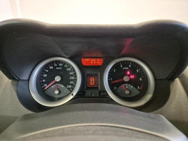 RENAULT Megane Mégane 1.6 16V 5p. - NEOP. - Lim. - Clima