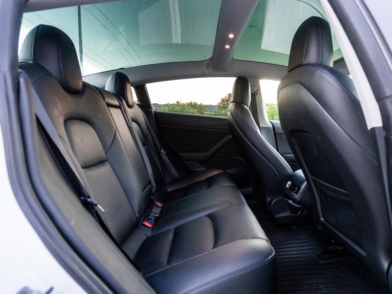 Tesla Model 3 Long Range Dual Motor AWD