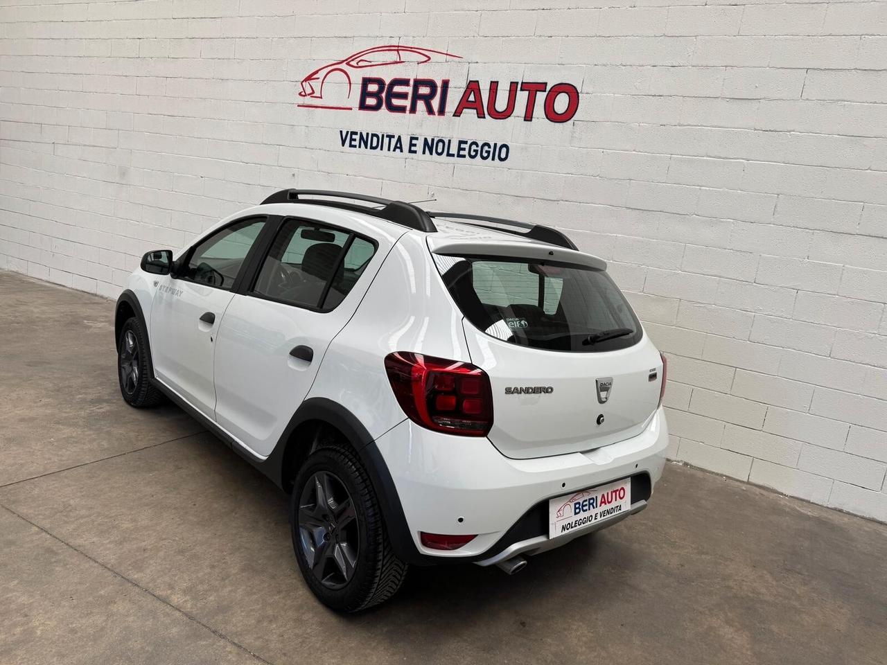 Dacia Sandero Stepway adatta neopatentati