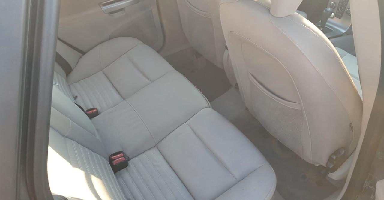 Volvo V50 2.0 D SUMMUM CAMBIO AUTOMATICO