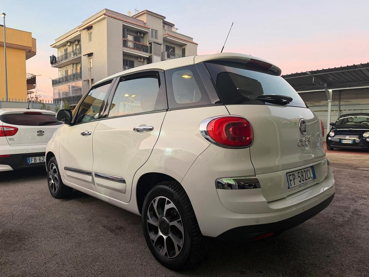 Fiat 500L 0.9 TwinAir Turbo Natural Power Lounge