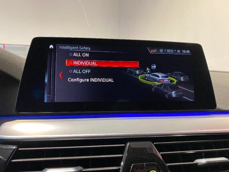 BMW Serie 5 530d xDrive Touring Msport