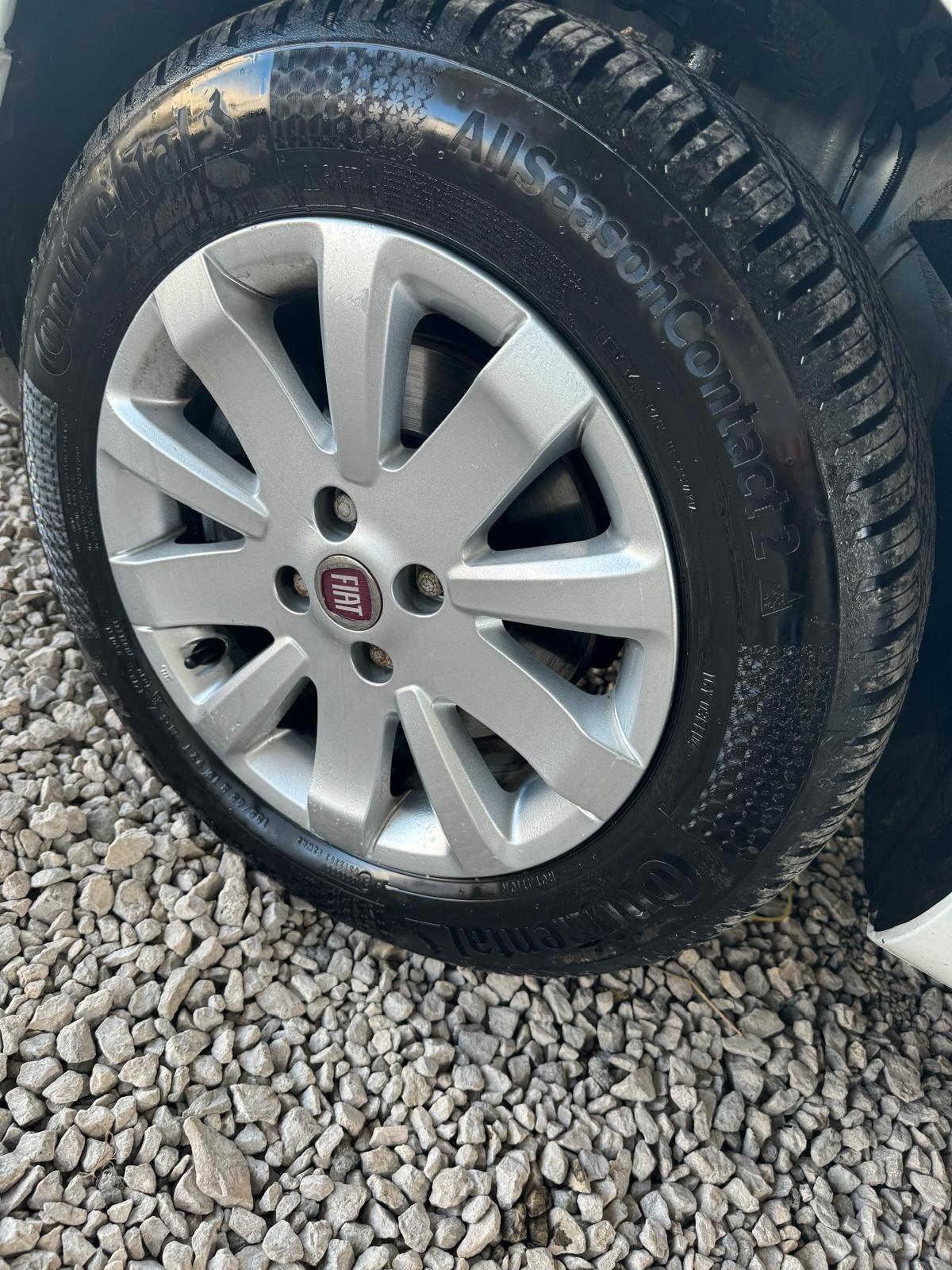 Fiat Qubo 1.3 MJT 95 CV Trekking