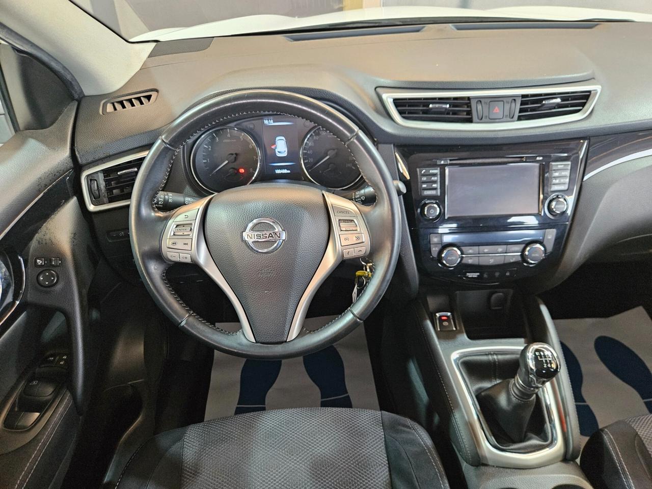 Nissan Qashqai 1.2 dig-t Visia 115cv