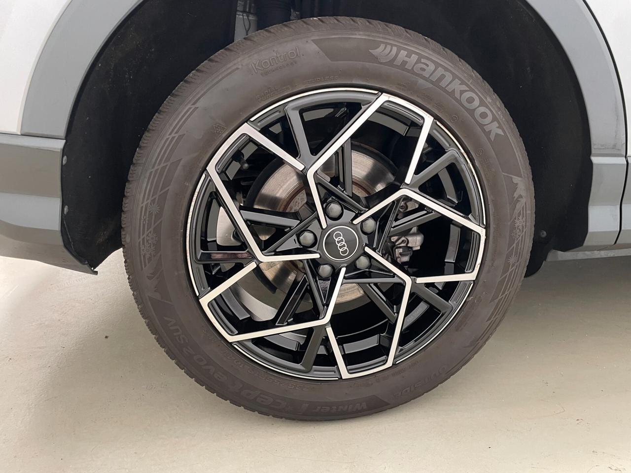 Audi Q3 35 2.0 TDI S tronic 150CV Business Advanced