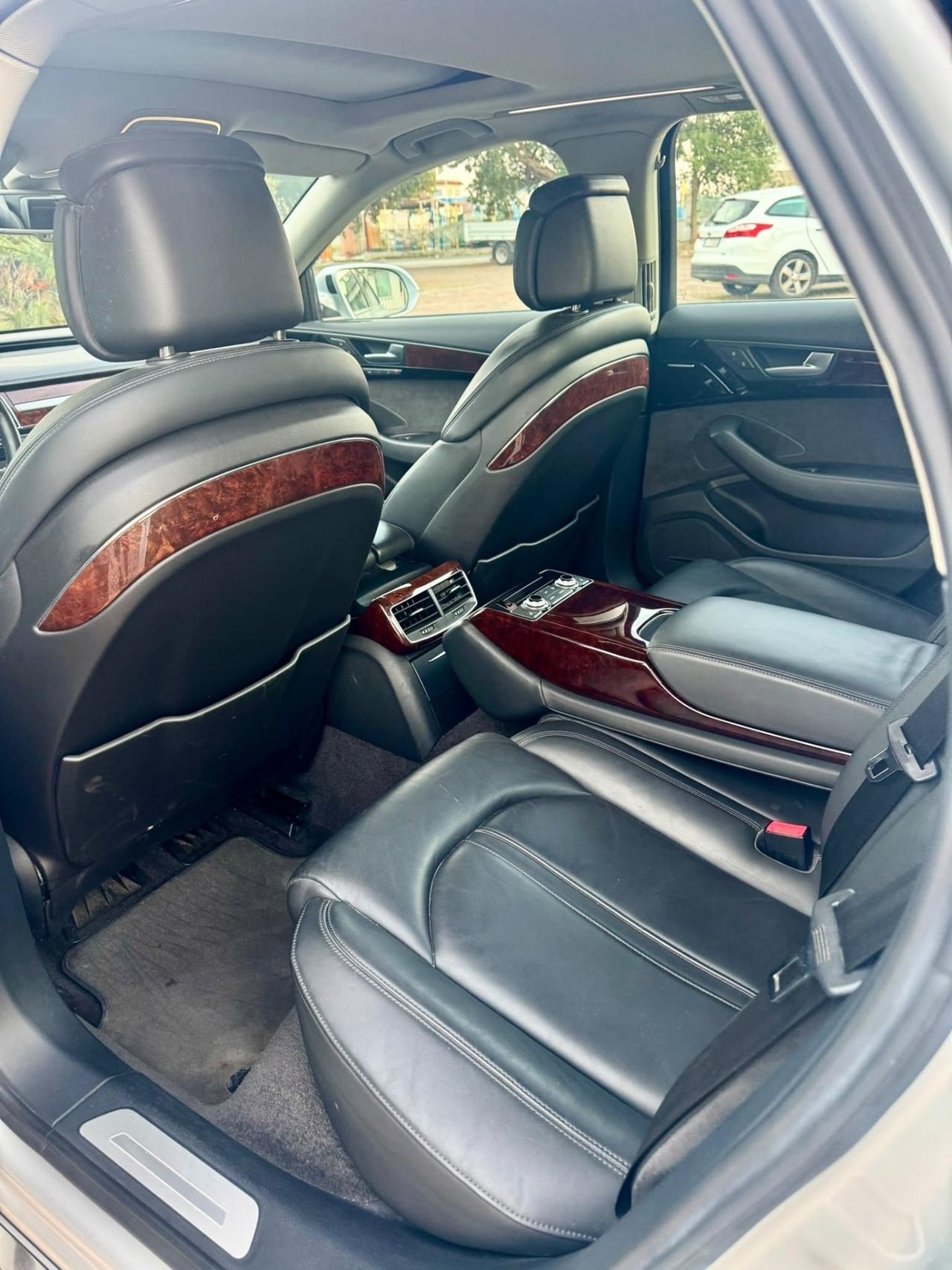 Audi A8 3.0 TDI 250 CV quattro tiptronic
