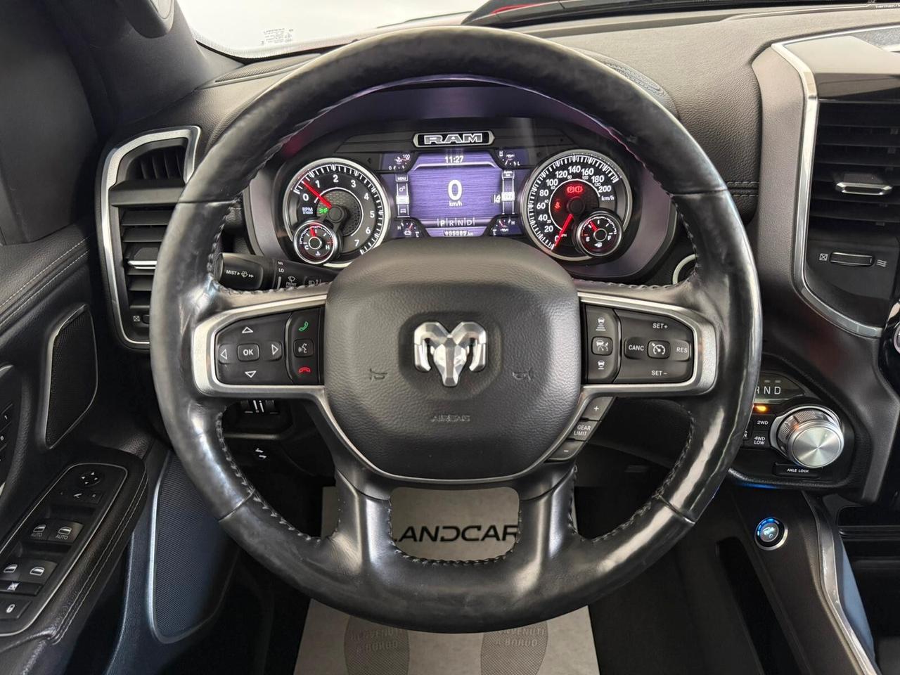 Dodge RAM 1500 5.7 V8 4x4 LARAMIE