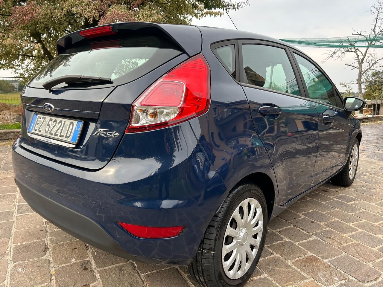 Ford Fiesta 2015 80cv NEOPATENTATI