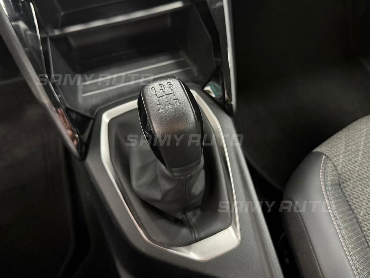 Peugeot 208 1.2 puretech Style