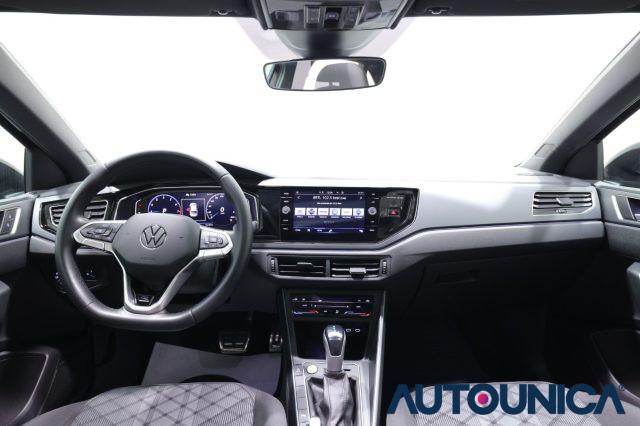 VOLKSWAGEN Taigo 1.0 TSI 110 CV DSG R-LINE FARI LED TETTO APRIBILE