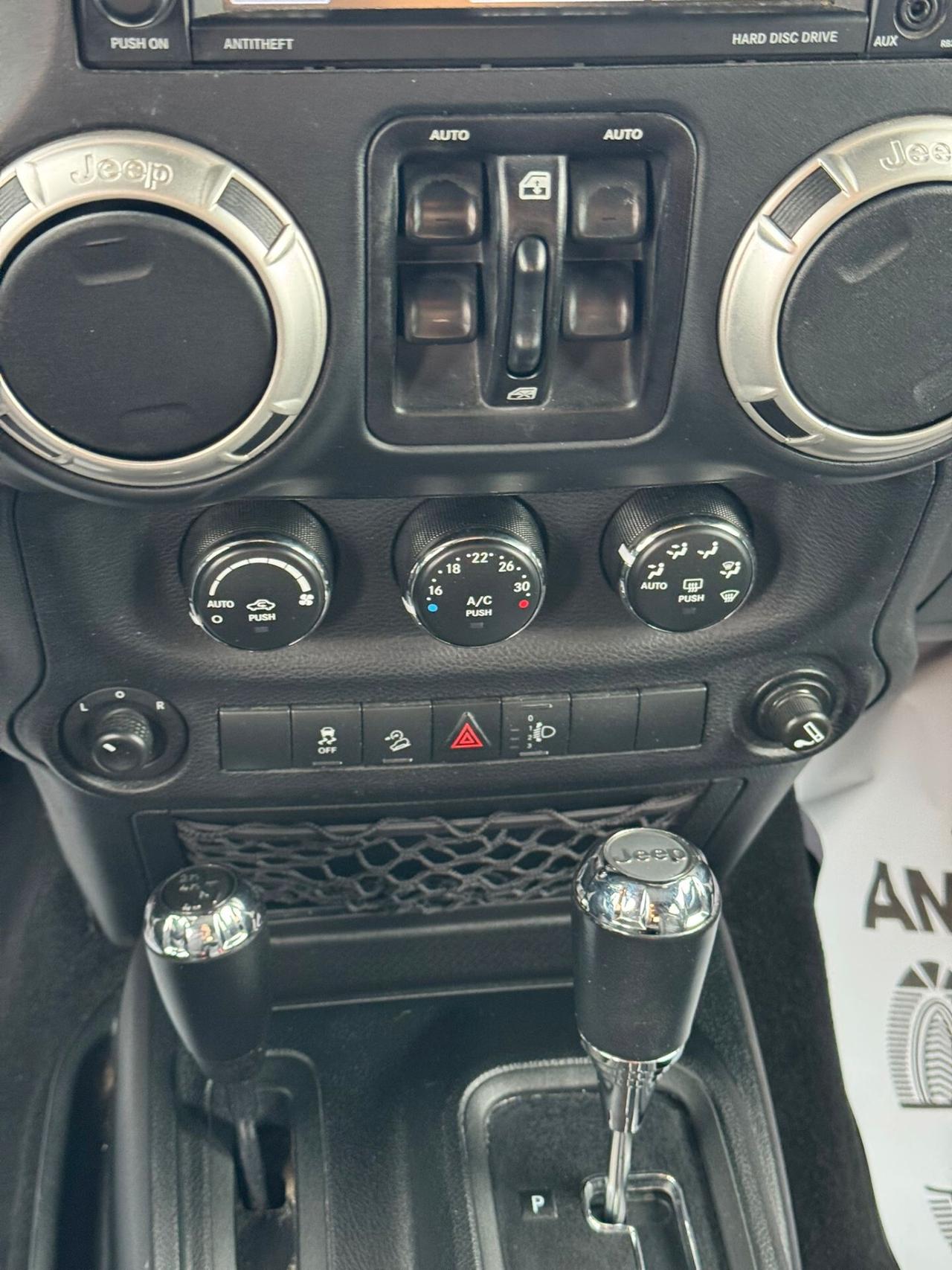 Jeep Wrangler 2.8 CRD DPF Rubicon Auto