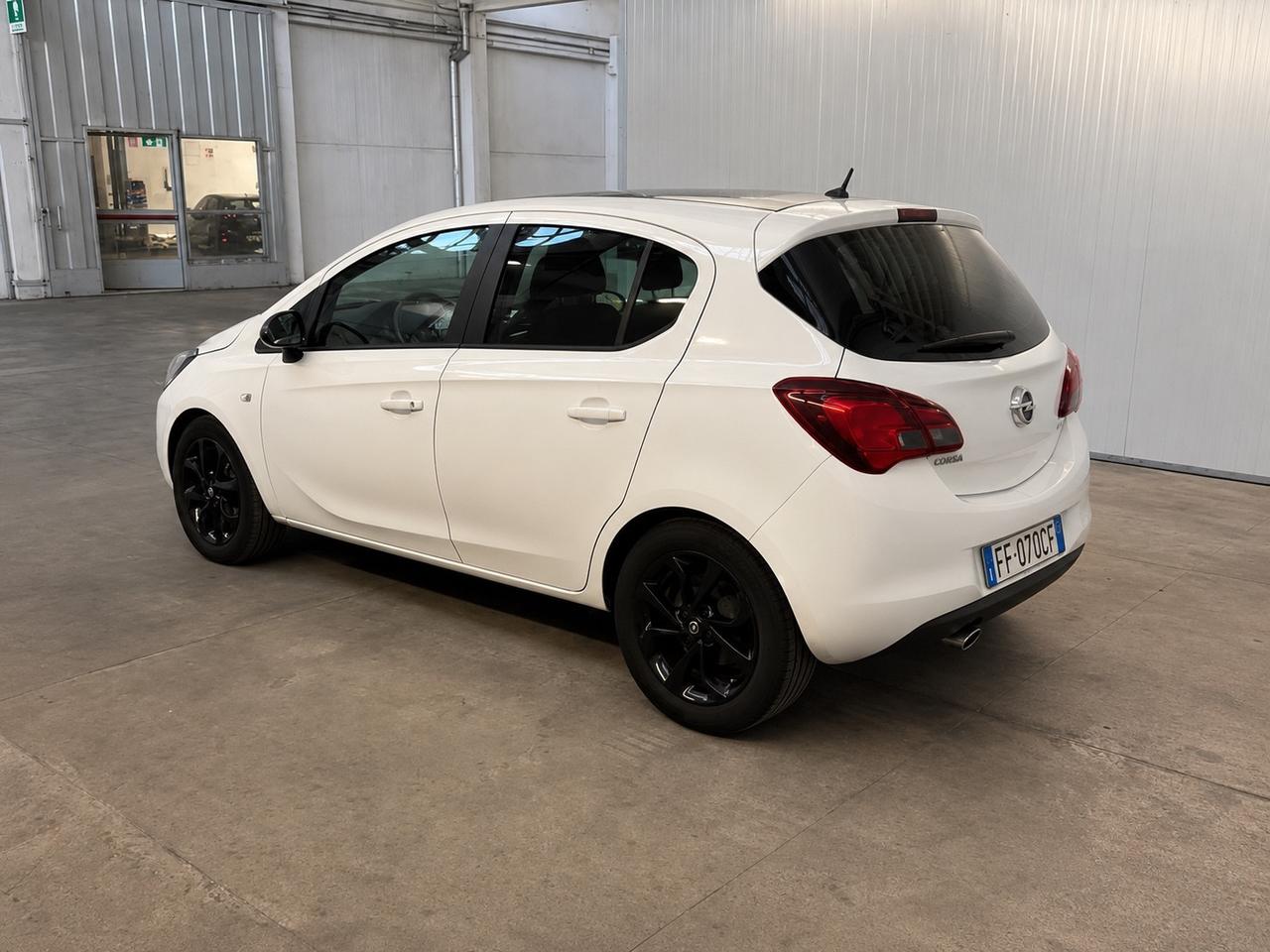 Opel Corsa 1.2 5 porte n-Joy