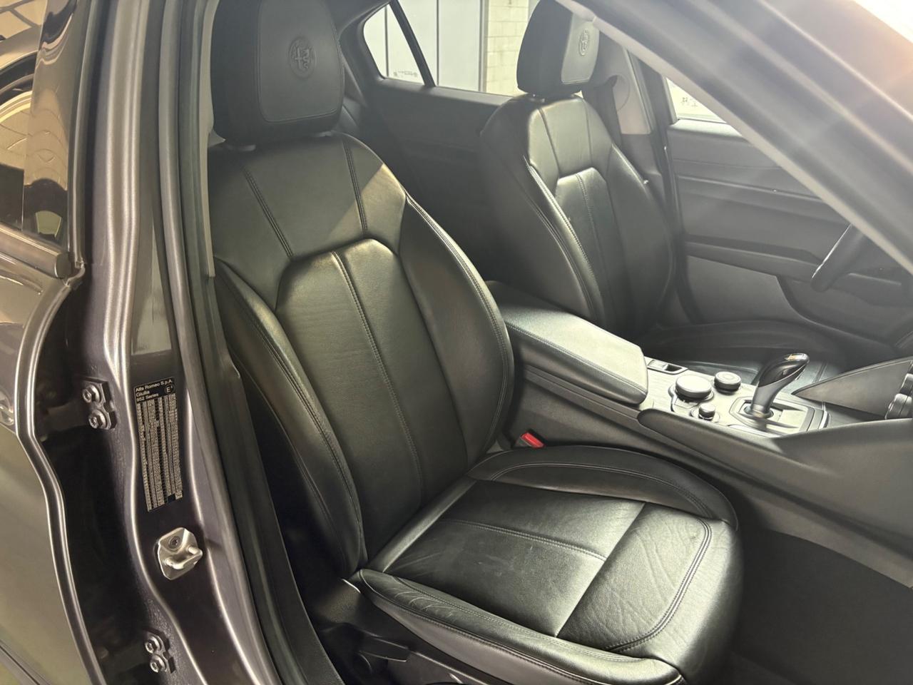 Alfa Romeo Giulia 2.2 Turbodiesel 136 CV AT8 Business